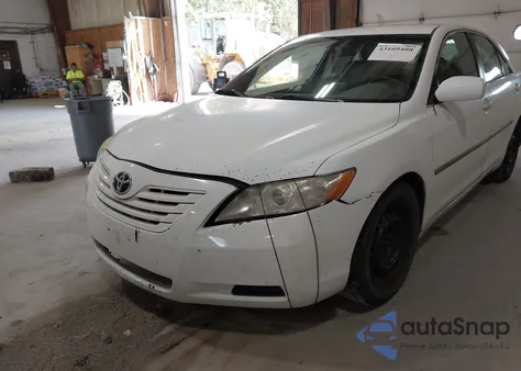 2009 Toyota Camry Le z USA, uszkodzony, nr VIN 4T1BE46K39U831438
